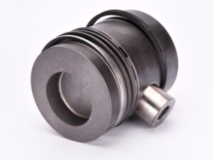 Piston A3520301518. A3520303317. A3520304018. A3520305618. A3520306018. A3520306618. A3520307818